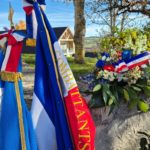 Gerbe et drapeaux